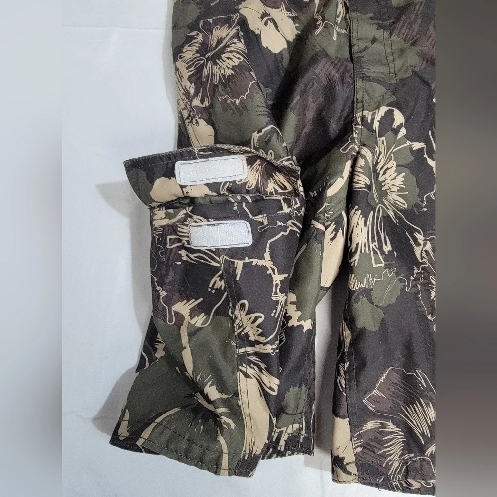 OP Ocean Pacific Camo Floral E-Board Mens Size Medium